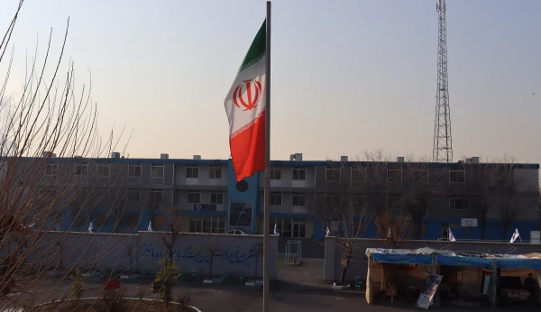 فضا سازی و آذین بندی مرکز به مناسبت دهه مبارک فجر 8