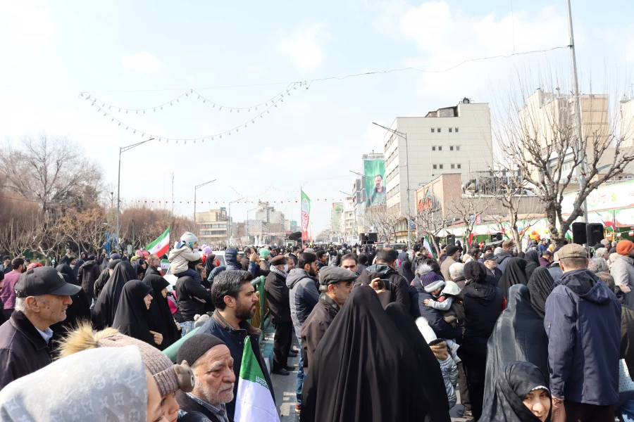 راهپیمایی 22 بهمن 5