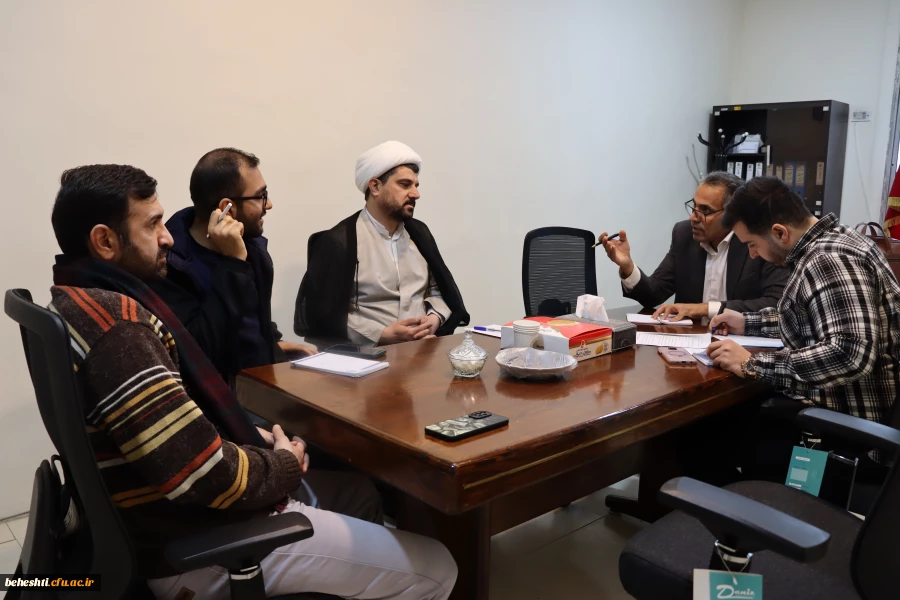 برگزاری جلسه با موضوع برنامه های فرهنگی و همچنین تدوین نمایه و برنامه سالانه فرهنگی مرکز 2