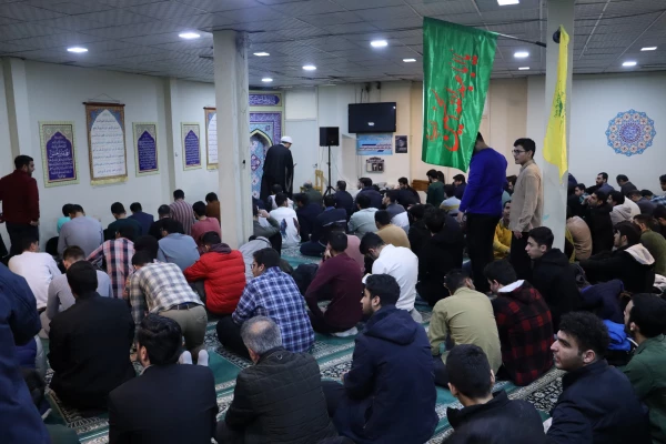 اقامه نماز جماعت و قرائت قرآن در دومین روز ماه مبارک رمضان  3