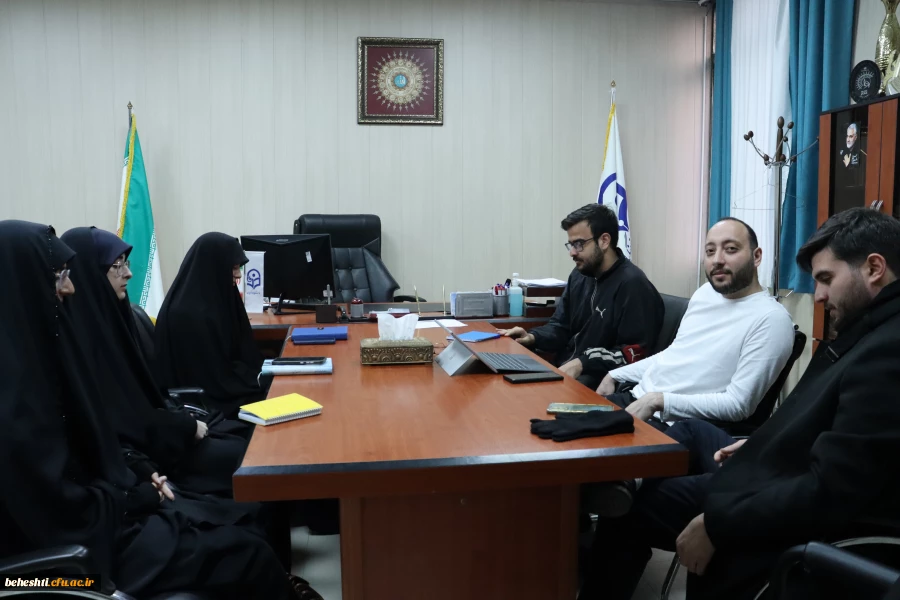 جلسه هم اندیشی رئیس دانشگاه فرهنگیان تهران با اساتید مرکز شهید بهشتی 6