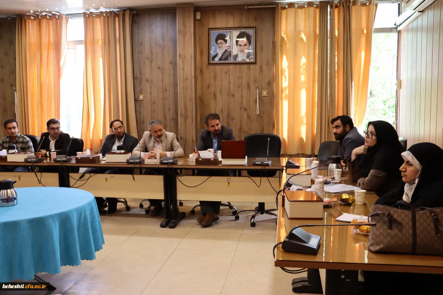 نشست تخصصی اعضای هیات علمی گروه آموزشی زیست شناسی و علوم تجربی  3