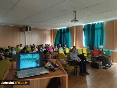 اکران فیلم مشق شب