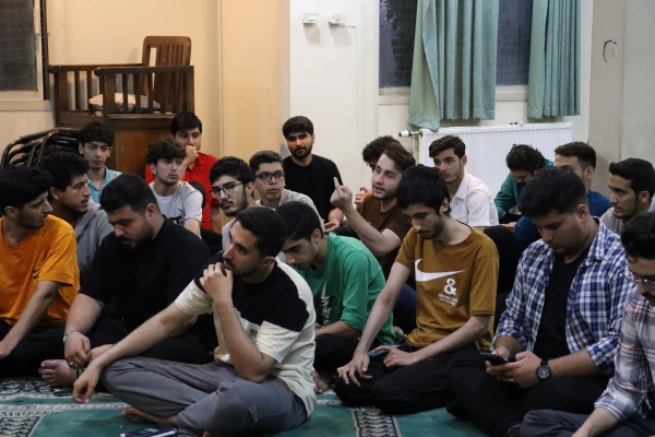 برگزاری جلسه پرسش و پاسخ مسئولین مرکز با دانشجومعلمان 3