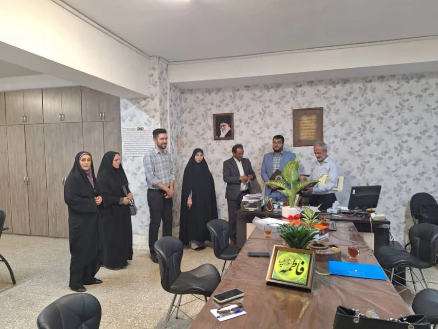 بازدید و نشست تخصصی پیرامون درس کارورزی در منطقه ۱۶ آموزش و پرورش شهر تهران 3