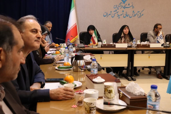 برگزاری جلسه شوای پژوهش استان  5