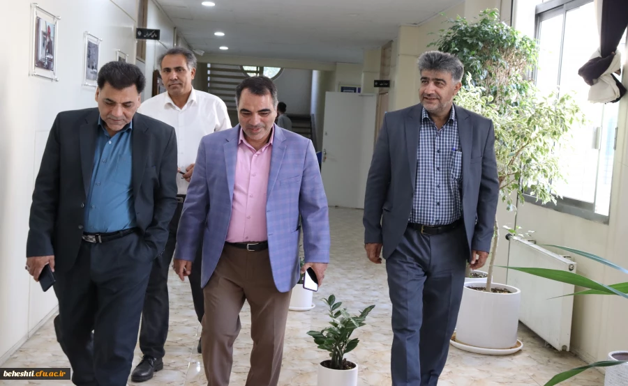 بازدید سرزده دکتر محمدی از مرکز شهید بهشتی 2