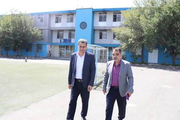 بازدید دکتر کامیاب از خوابگاه و امتحانات مرکز شهید بهشتی 7