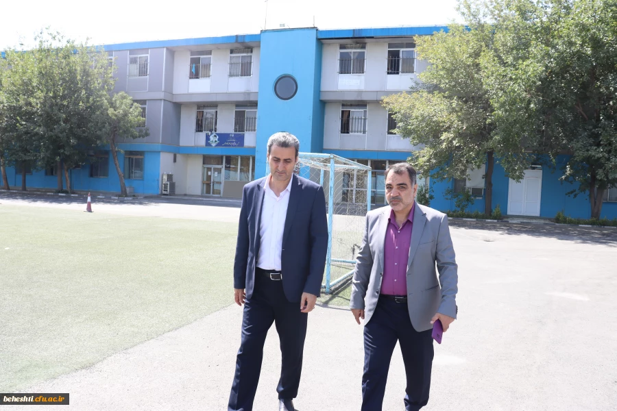 بازدید دکتر کامیاب از خوابگاه و امتحانات مرکز شهید بهشتی 7