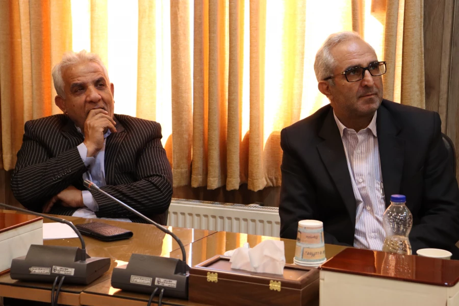 برگزاری جلسه شورای تحصیلات تکمیلی مدیریت استان  3