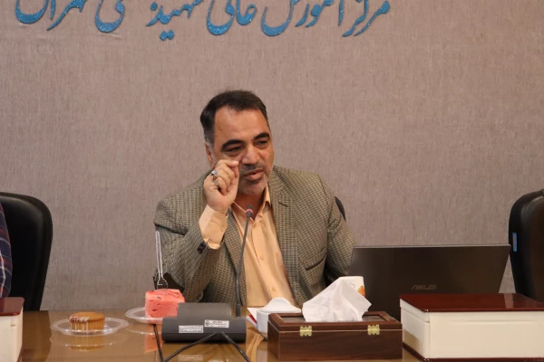  برگزاری جلسه شورای اداری در خصوص ساختار جدید دانشگاه 2