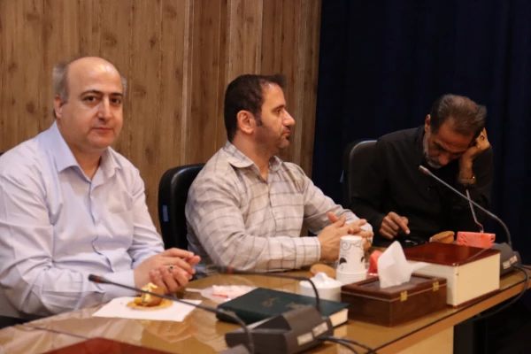  برگزاری جلسه شورای اداری در خصوص ساختار جدید دانشگاه 6