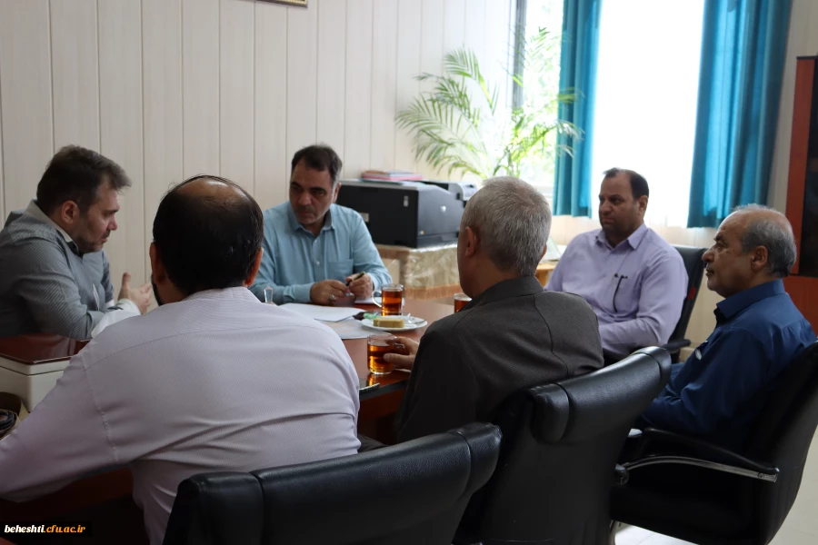 جلسه مدیران گروه با موضوع دانشجویان دوره مشترک(مدرک دوگانه) 2