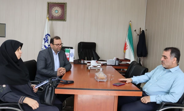 بازدید رئیس اداره منابع انسانی از مرکز شهید بهشتی 2