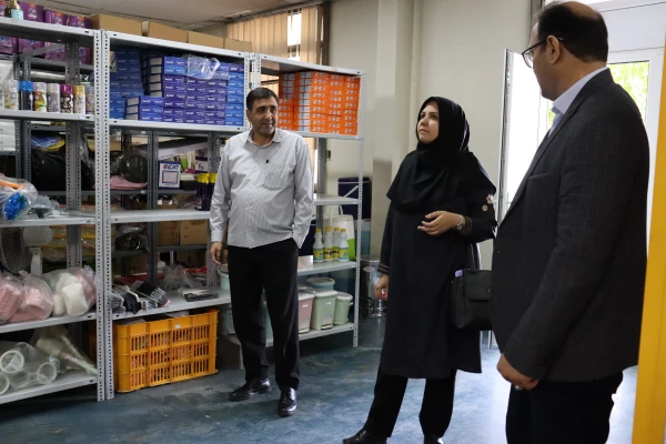 بازدید رئیس اداره منابع انسانی از مرکز شهید بهشتی 4