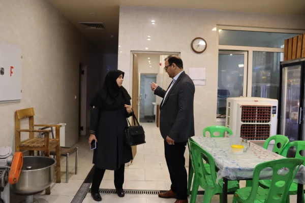 بازدید رئیس اداره منابع انسانی از مرکز شهید بهشتی 5