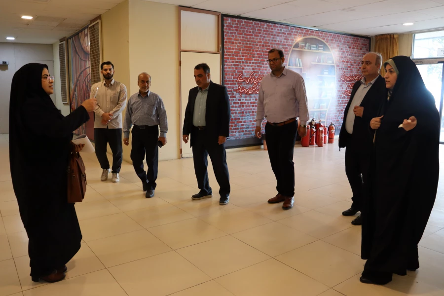 حضور ناظر استان سیستان و بلوچستان بهمراه نماینده دانشجویی استان تهران در مرکز بهشتی 9