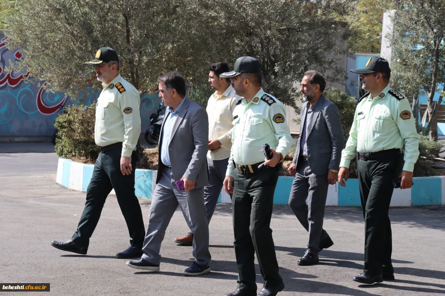 دیدار با خانواده معظم شهید مصطفی یوسفی با حضور مسئولان انتظامی و دانشگاهی برگزار شد 4