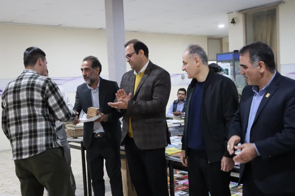 برگزیدگان حوزه کتاب و کتابخوانی 3