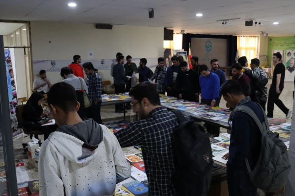 برگزیدگان حوزه کتاب و کتابخوانی 4