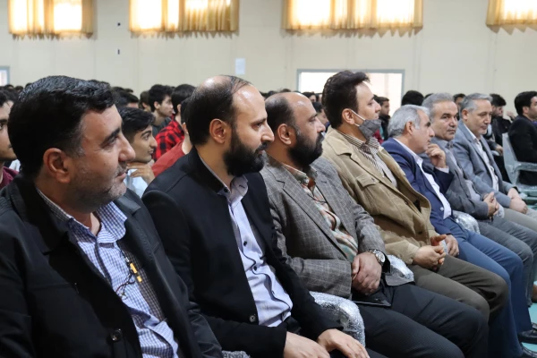  جشن روز دانشجو در مرکز آموزش عالی شهید بهشتی برگزار شد 5